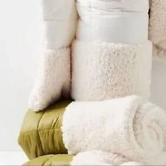 New Free People  Movement Downhill Puffer Scarf - Picture 4 of 8